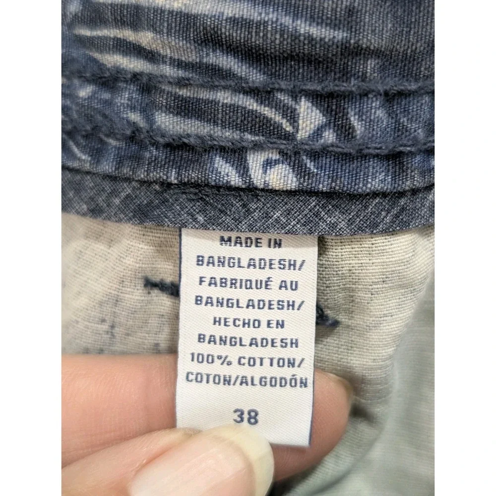 Izod saltwater shorts